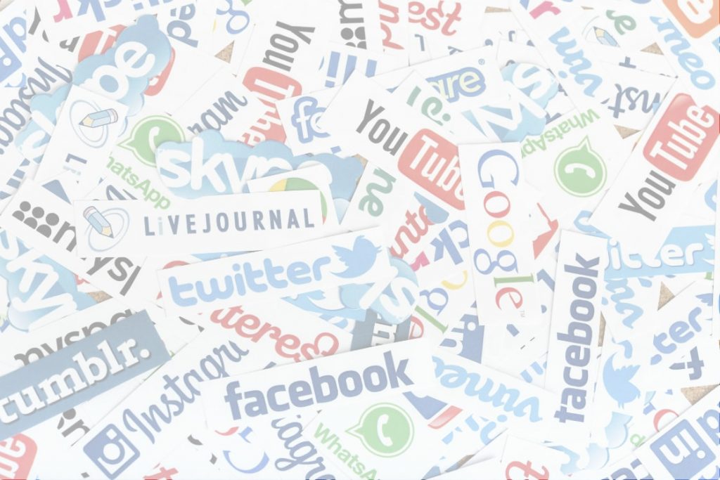 Oggi non si chiudono più contratti con i clienti, si aprono relazioni. Tutta colpa dei Social Media?