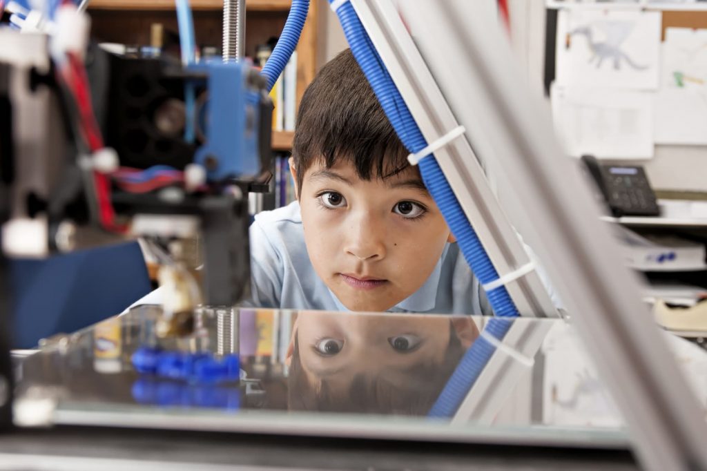 Droni, robotica e futuro. È adesso