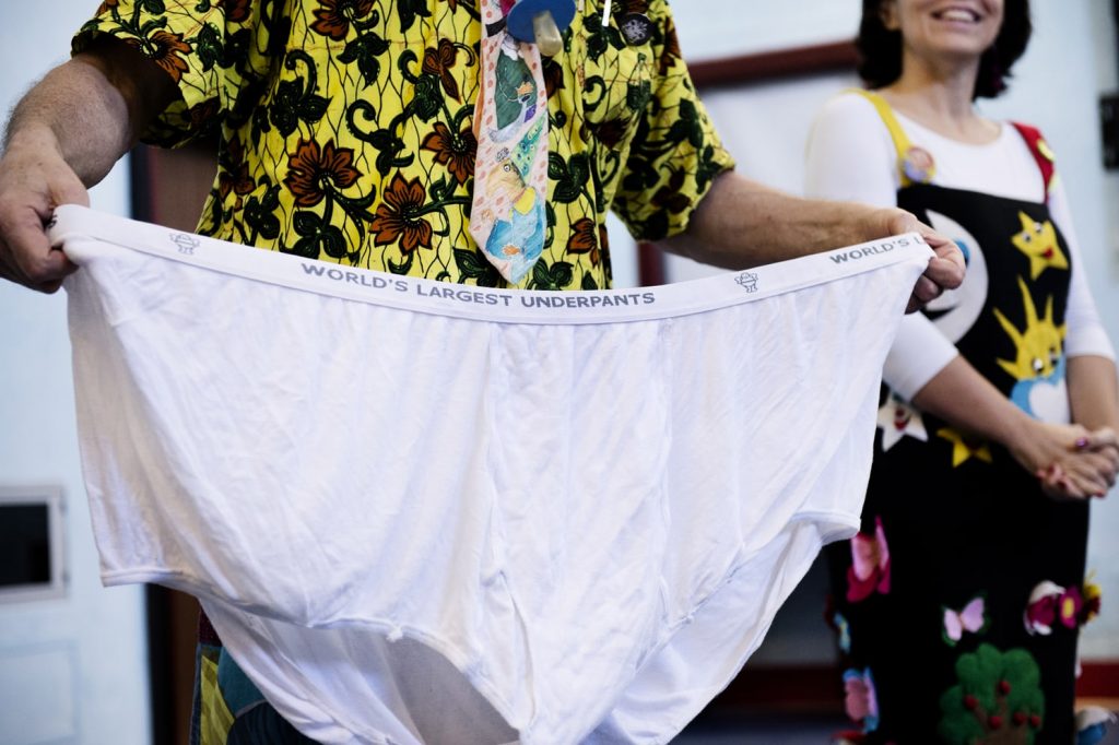 Patch Adams in corsia, another day at the office