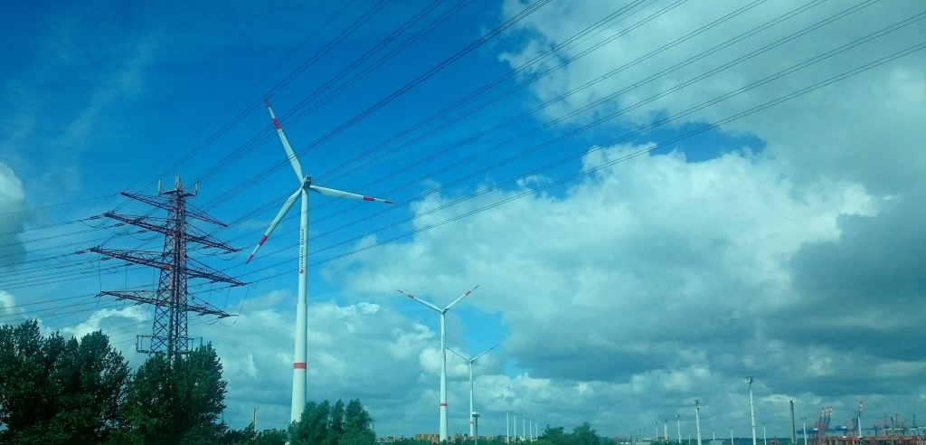 Produrre energia green, viaggiare a zero emissioni: non ci sono più scuse