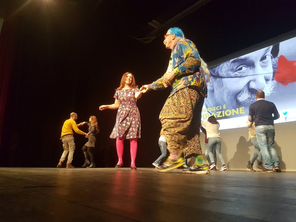 Patch Adams dona un sorriso, anche questa è Palermo Capitale della Cultura