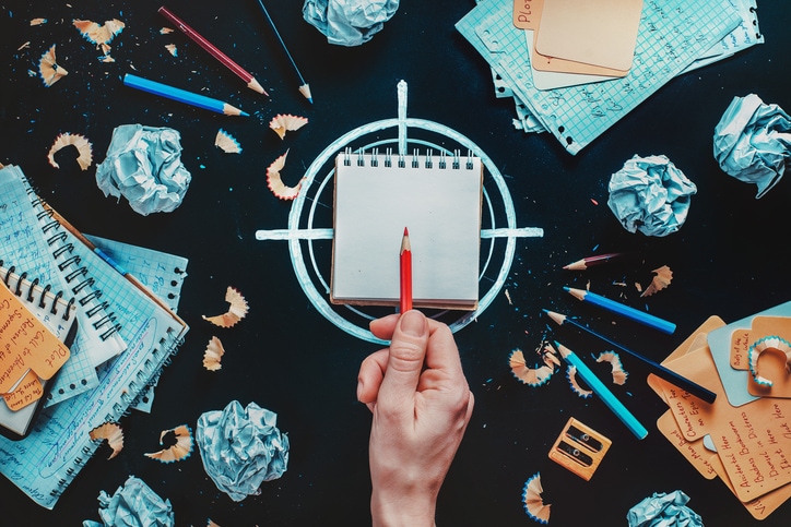 scrivendo una grande e-mail di incontri online