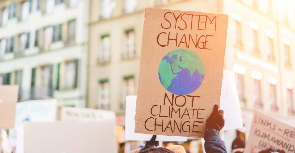 Messaggera con le trecce: l'ascesa di Greta Thunberg