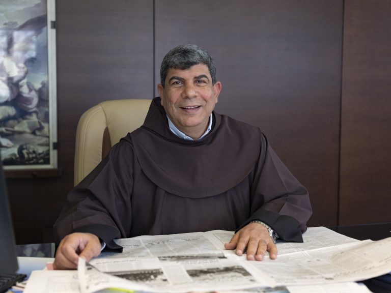 Immagine principale di: CENTODIECI PER MATERA – UN DIALOGO TRA PADRE IBRAHIM FALTAS E OSCAR D