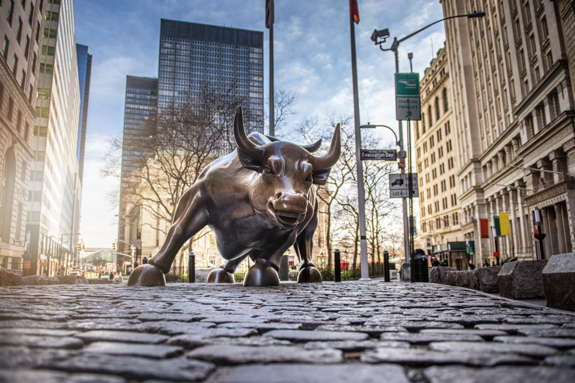 Immagine principale di: Addio al padre del Toro di Wall Street