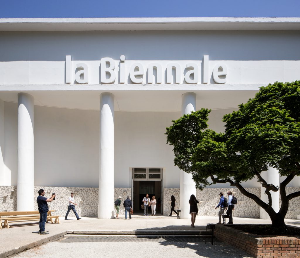Riapre la Biennale di Venezia 2021: dopo tre anni di riflessioni, How will we live together?