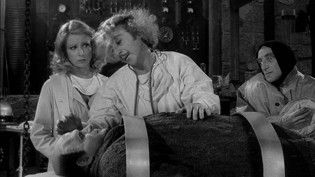 Il ritorno di Frankenstein Junior: perché la parodia ci serve a sorridere delle nostre paure
