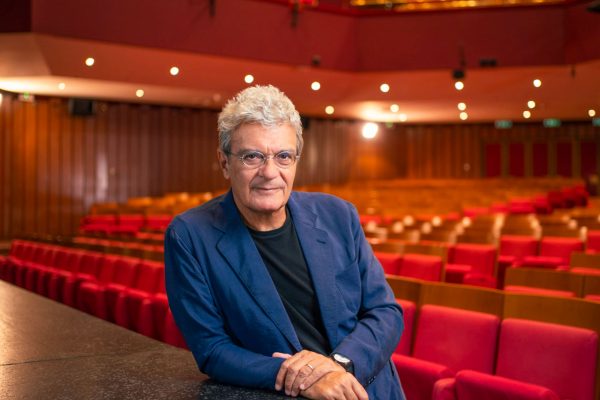 Mario Martone mette l’adolescenza sul palcoscenico