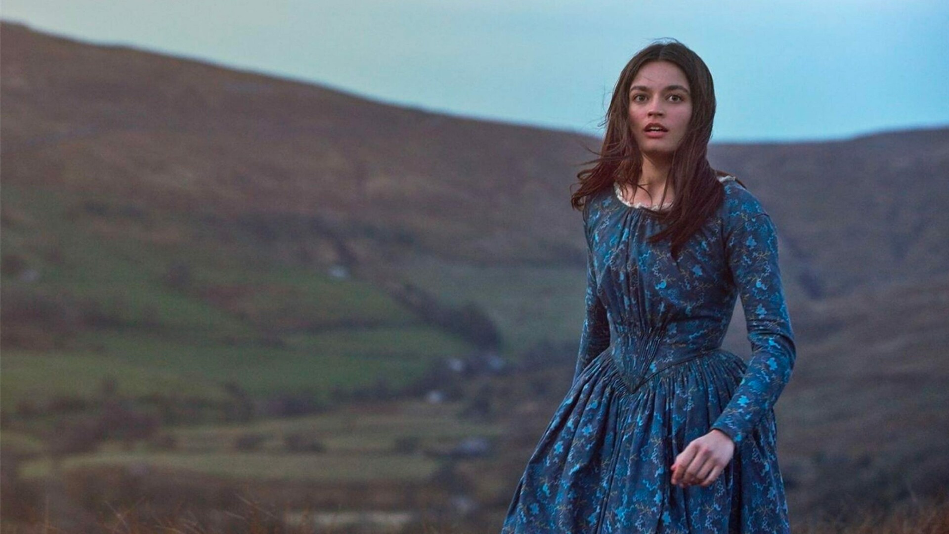 Immagine principale di: Donne che scrivono. Un biopic illumina Emily Brontë