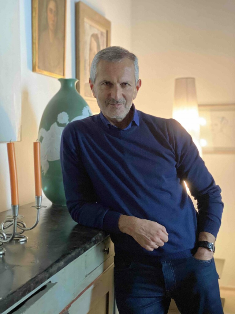 Immagine principale di: Centodieci per Procida – L’arte del fare domande: una direzione per il